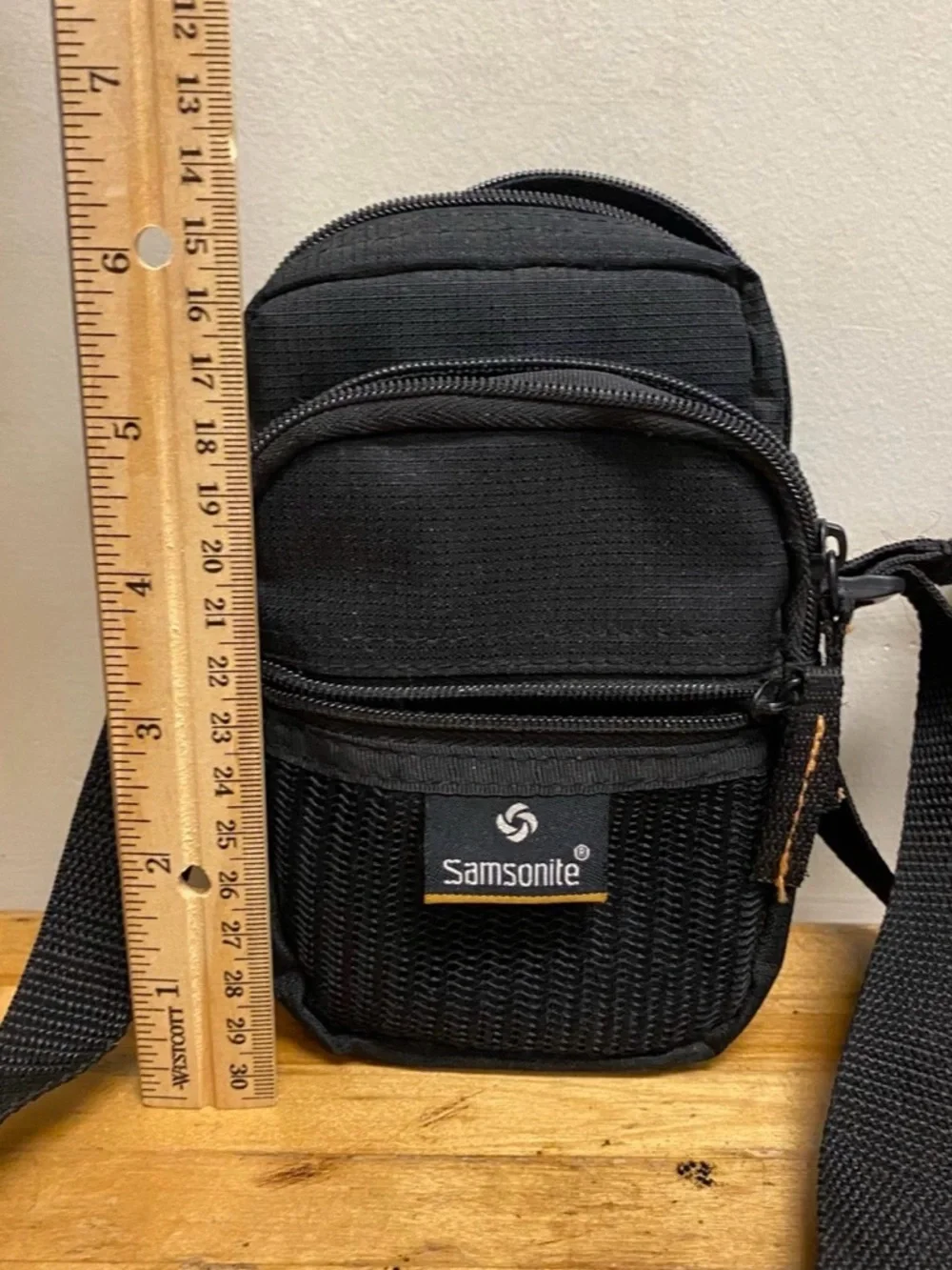 Samsonite Camera Case Bag Small Black Universal W/Shoulder Strap